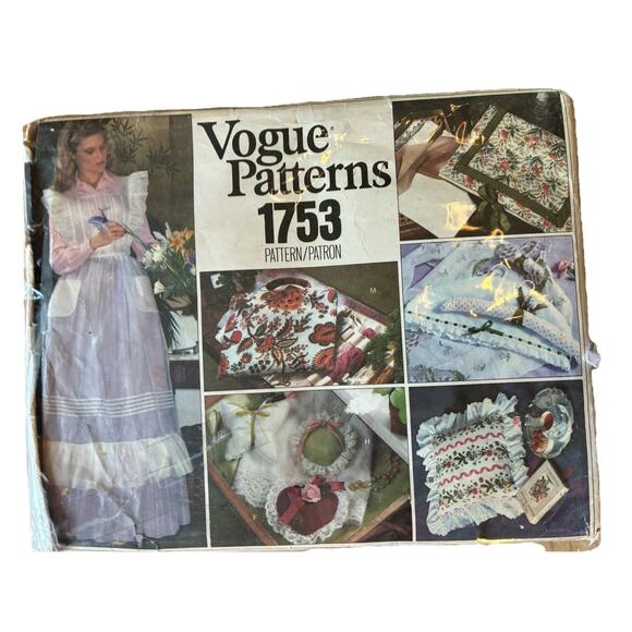Vtg Vogue 1753 Long Apron Sewing Pattern PINAFORE Cottagecore UNCUT Pillow 70s - Picture 1 of 8
